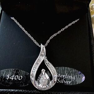 Beautiful Diamond Teardrop Pendant Necklace!